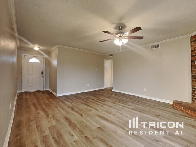 Foto del edificio - 1000 Brook Hill Court Arlington TX