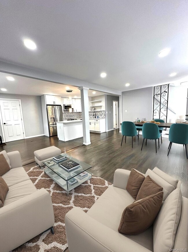 Foto del edificio - 1093 Ditmas Ave