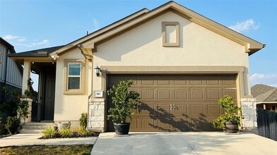 Building Photo - 310 Dipprey Ln