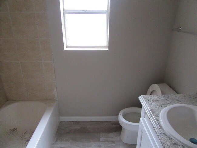 Foto del edificio - 25822 Glen Loch Dr