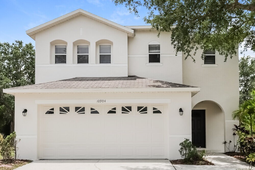 Foto principal - 10904 Golden Silence Dr