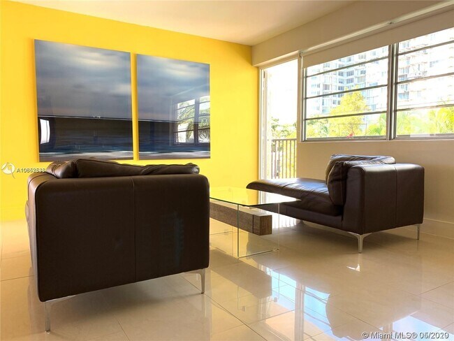 Foto del edificio - 1100 Alton Rd