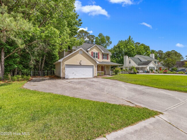 Foto del edificio - 882 Pine Valley Rd