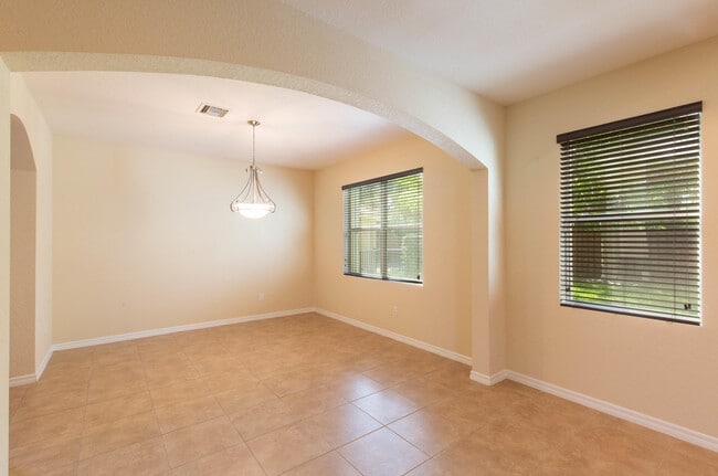 Building Photo - 8421 Lyons Ranches Road