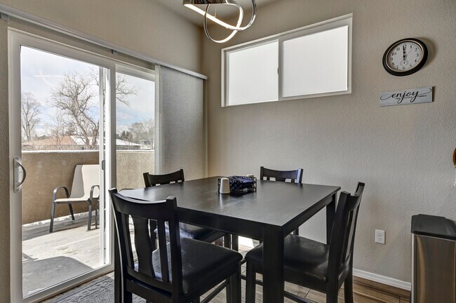 Custom Lighting and vertical blinds - 1524 York Rd