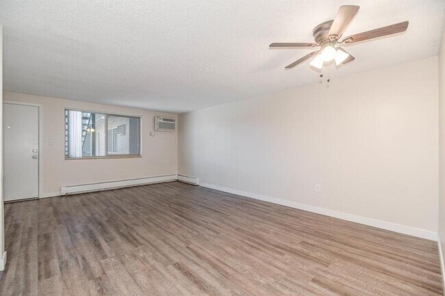 Foto del edificio - 6985 Stuart St
