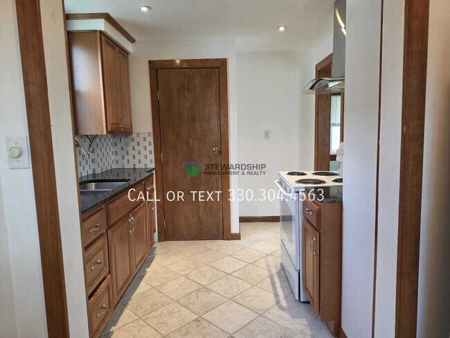 Foto del edificio - 1717 Bedford Ave SW