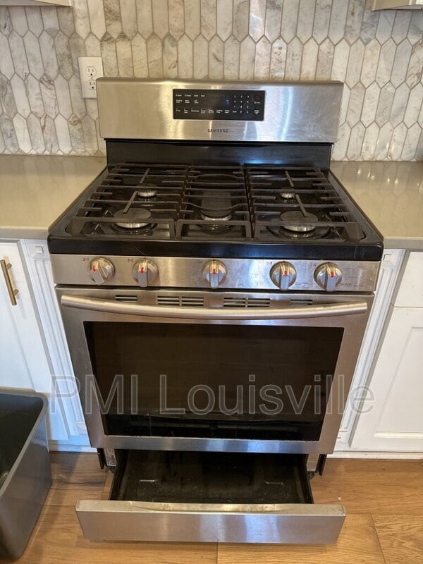 Building Photo - 213 Haldeman Ave