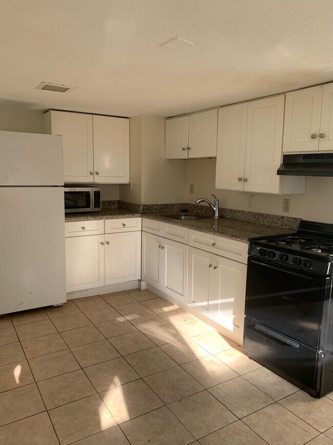 Foto del edificio - 13 Court St