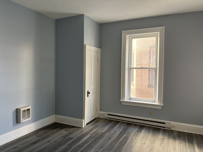 Foto del edificio - 326 S Potomac St