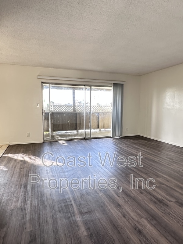 Foto del edificio - 1810 Broadway St