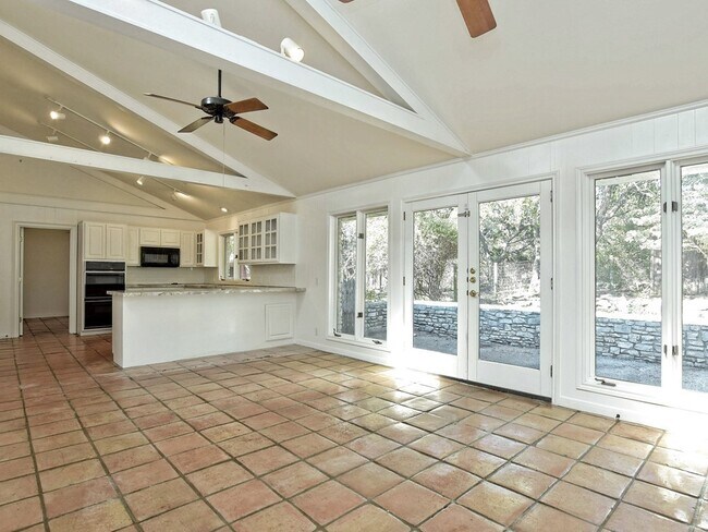 Building Photo - 9936 Ledgestone Terrace