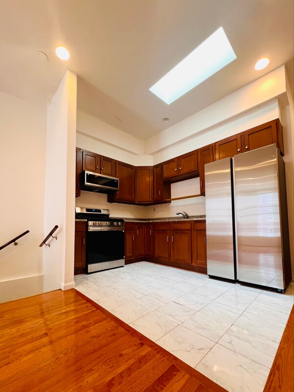 Foto del edificio - 2659 W North Ave