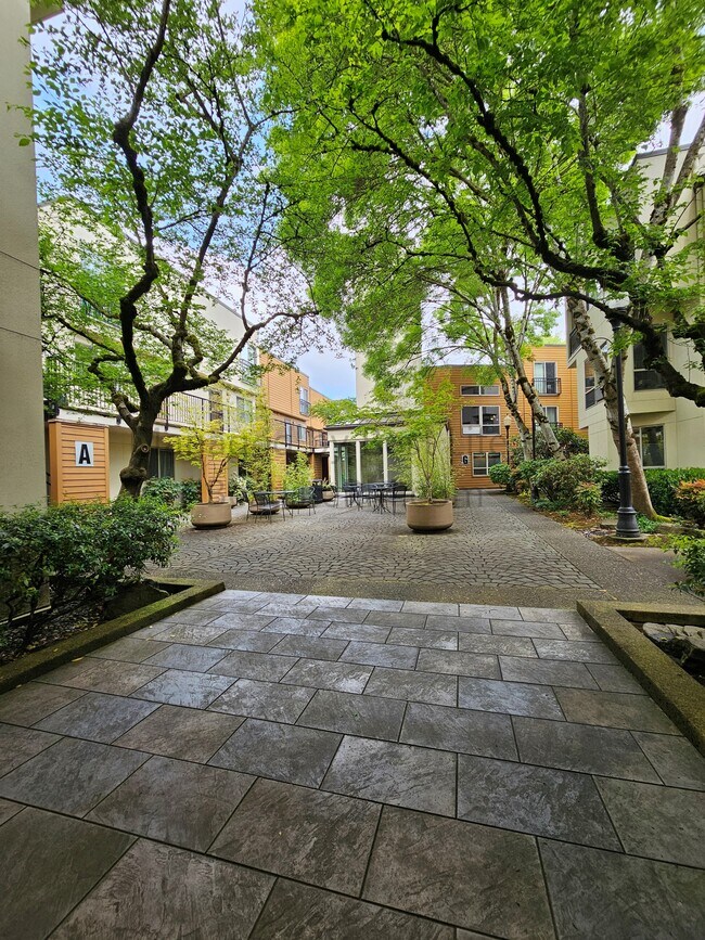 Foto del edificio - 1535 SW Clay St