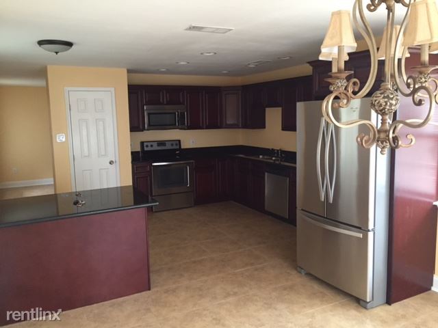 Building Photo - 3 br, 1 bath House - 181 Millie Dr,