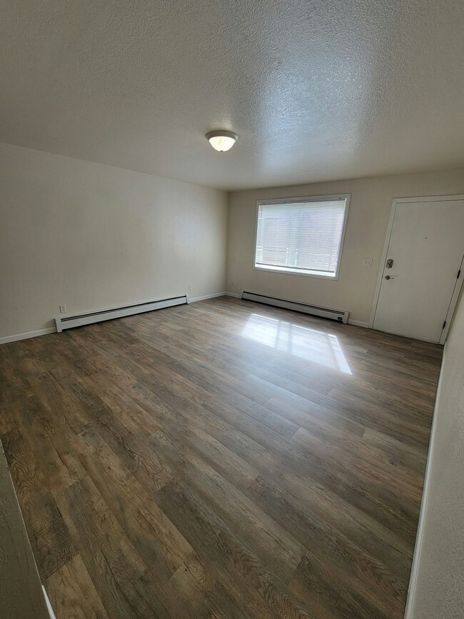 Building Photo - 3125 E Beech Way