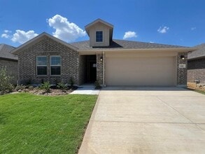 Building Photo - 5505 Candlewood Dr