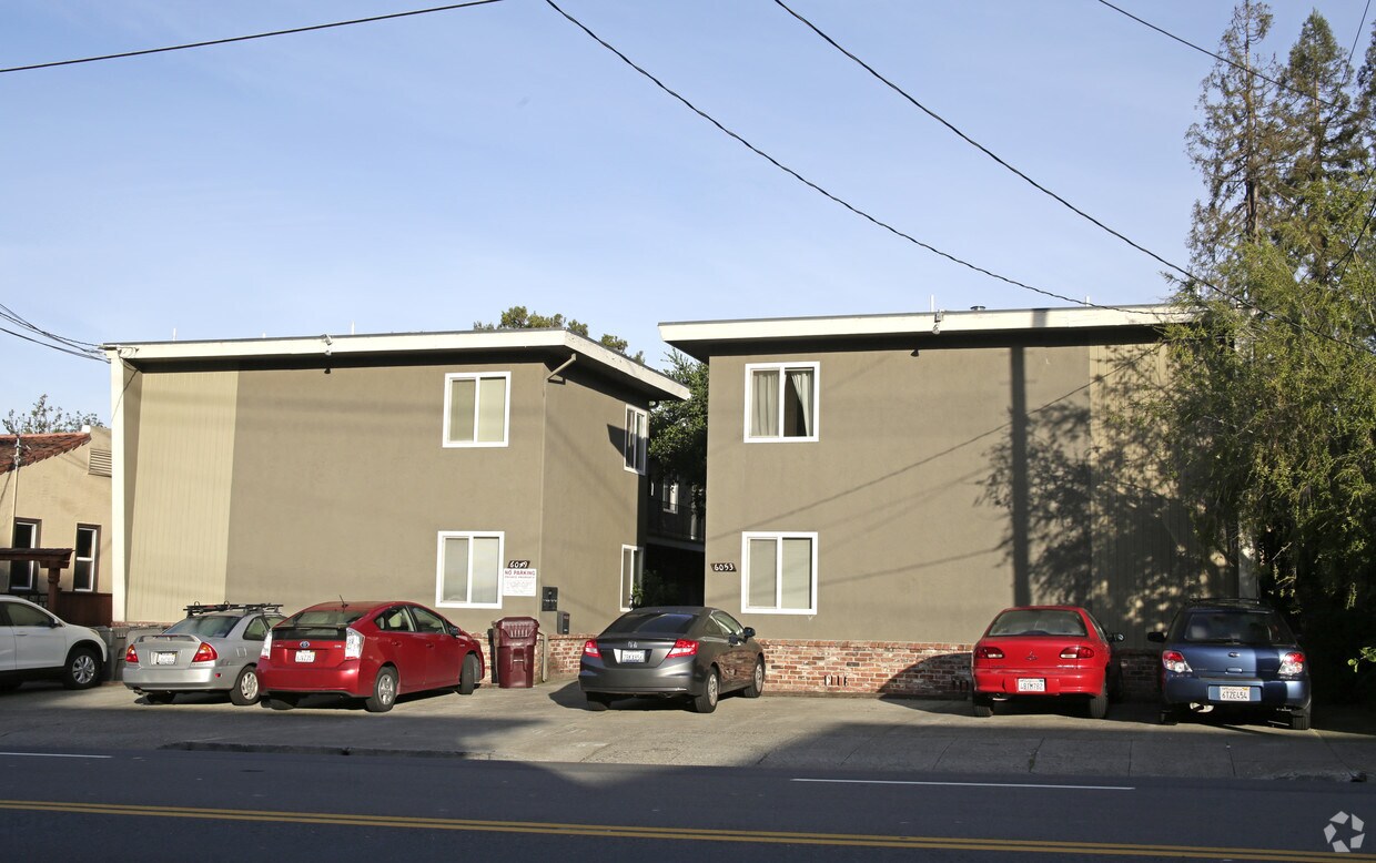 Building Photo - 6049-6053 Claremont Ave