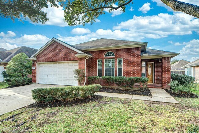 Foto del edificio - 2830 Falcon Knoll Ln