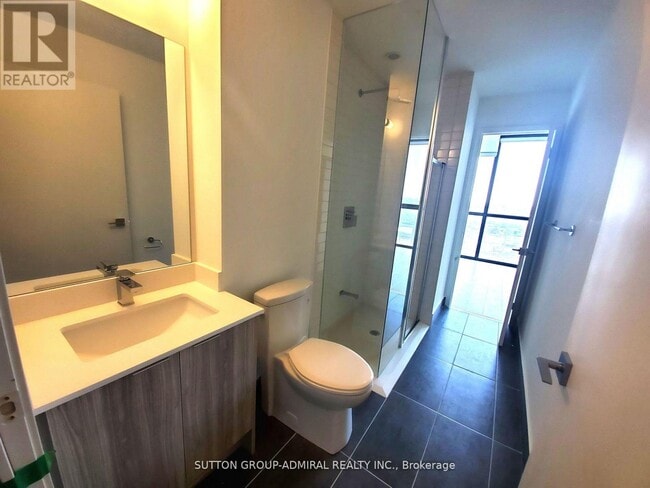 Building Photo - 2916 Hwy 7