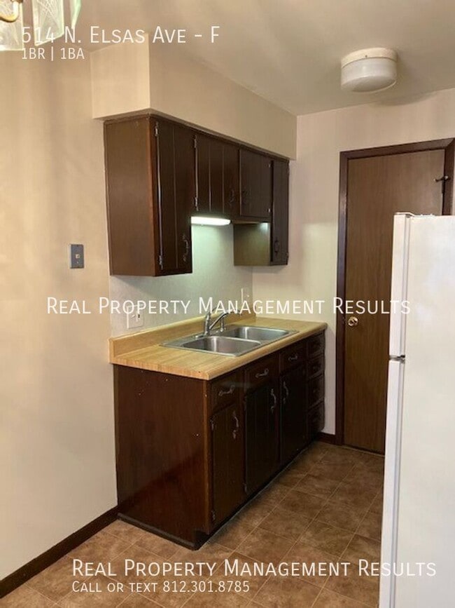 Building Photo - 514 N Elsas Ave