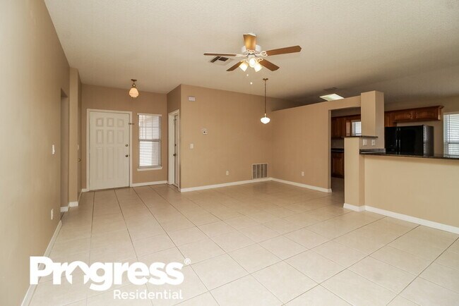 Building Photo - 332 Cello Cir