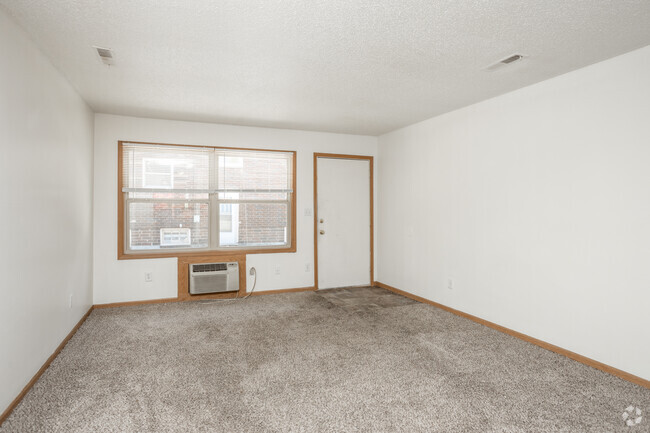 1BR, 1BA - 500 SF - Beaverdale Housing LLC