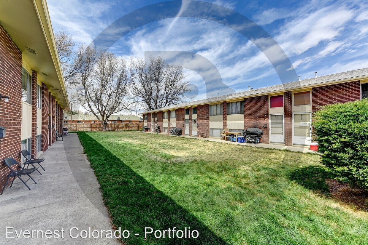 2 br, 1.5 bath House 1441 Kimbark St Unit 5 House Rental in