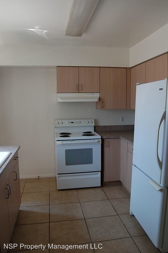 Building Photo - 2540 Palo Verde Blvd S