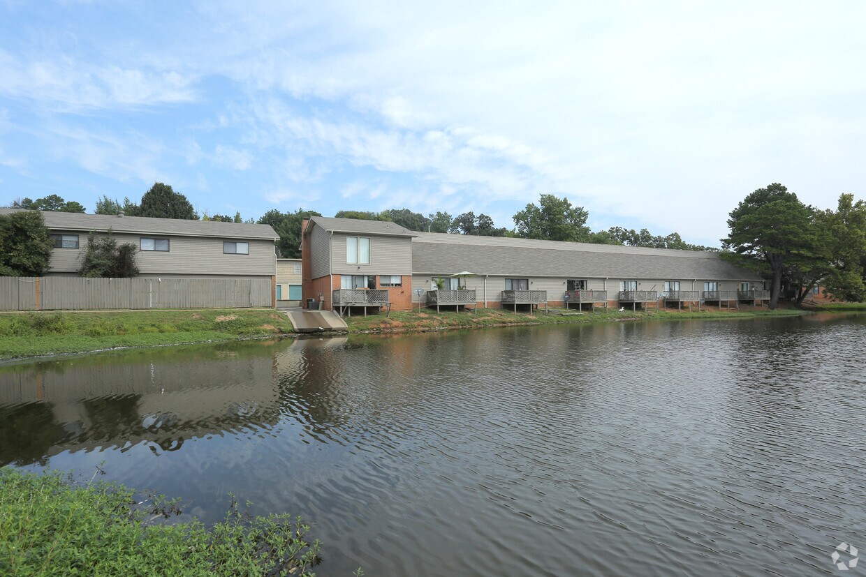 Lakeside Townhomes Fort Smith, AR