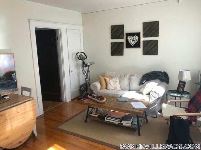 Building Photo - 155 Summer St