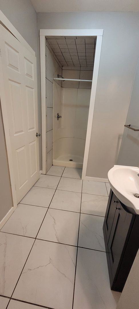 Foto del edificio - 702-704 18th Avenue