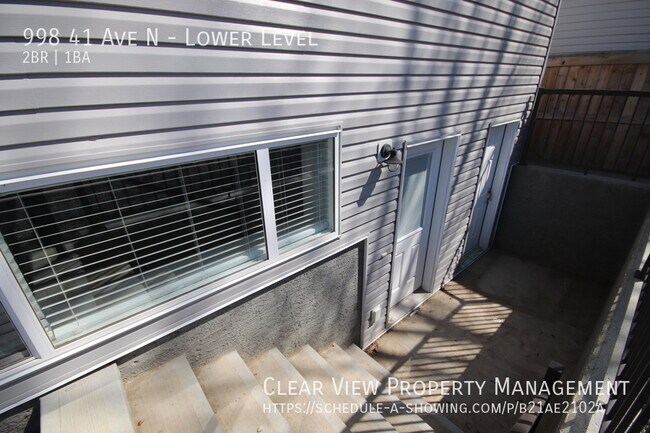 Photo du bâtiment - Amazing 2-bedroom suite with zero-scaped i...