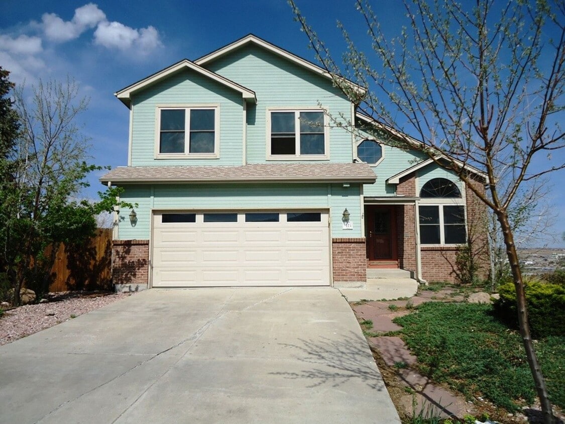 Primary Photo - 525 Sinton Ave