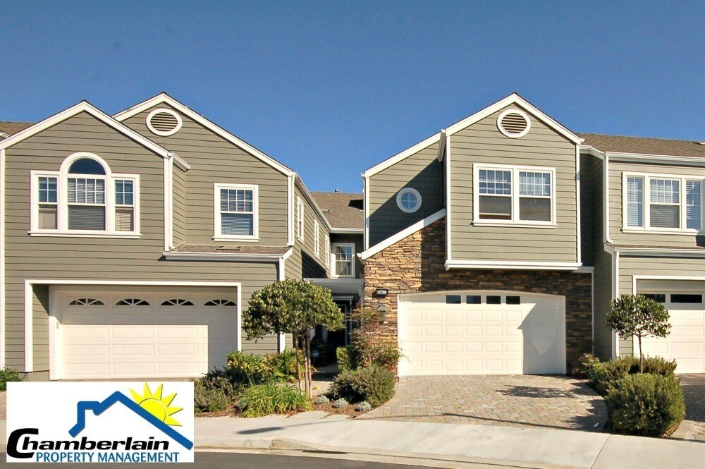 Primary Photo - Amazing Location Home in Carlsbad with Lag...