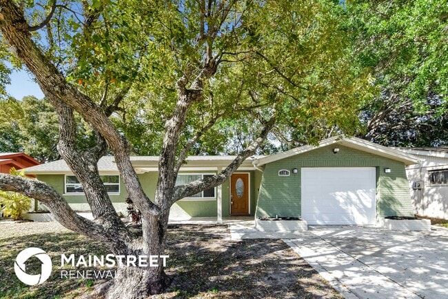 Building Photo - 7241 Fairfax Dr