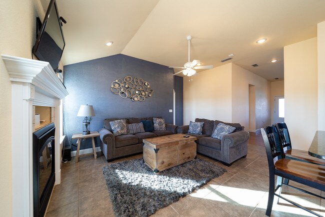 Building Photo - 2313 Cobblestone Circle
