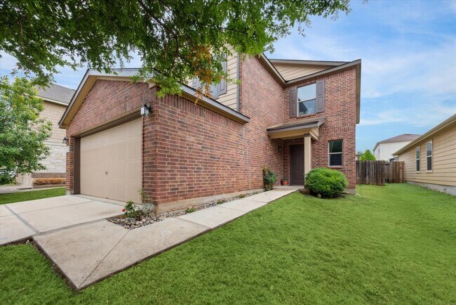 Foto del edificio - 11009 Roderick Lawson Ln