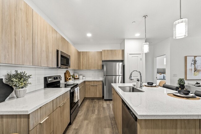 Building Photo - The Aster at Mountain Vista