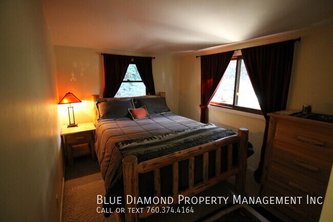 Building Photo - Furnished 2 BR, 1 BA Coastal Cabin