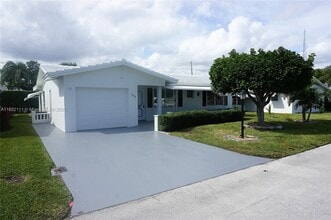 Building Photo - 708 SW 24th St