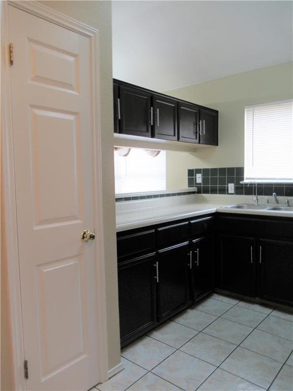 Foto del edificio - 4723 Castleman Dr