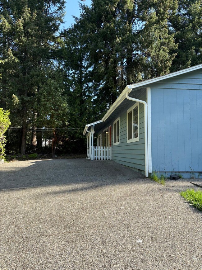 Building Photo - 6508 185th Ave E