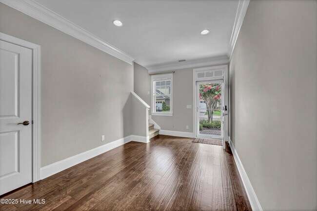 Foto del edificio - 4332 Terrington Dr