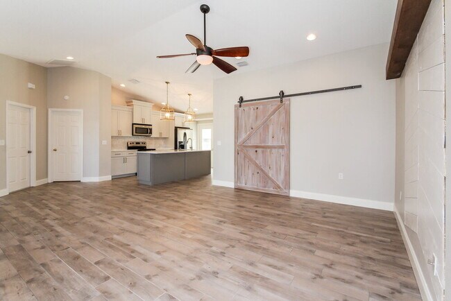 Foto del edificio - 4212 1st Ave NE