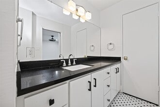 Building Photo - 5830 Yarwell Dr