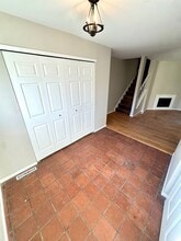 Building Photo - 1706 Saratoga Ct Building Photo - 1706 Saratoga Ct