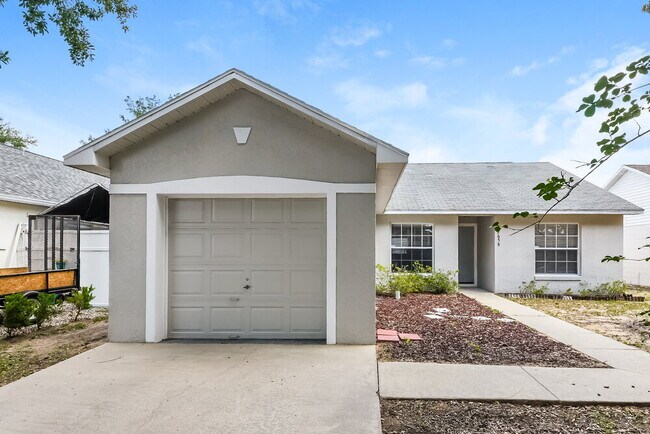 Building Photo - 2658 Winchester Cir
