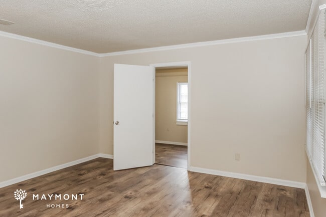 Building Photo - 4417 Millvale Dr SW