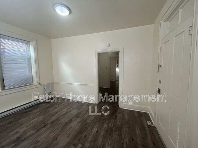 Foto del edificio - 107-109 East Main Street - 4